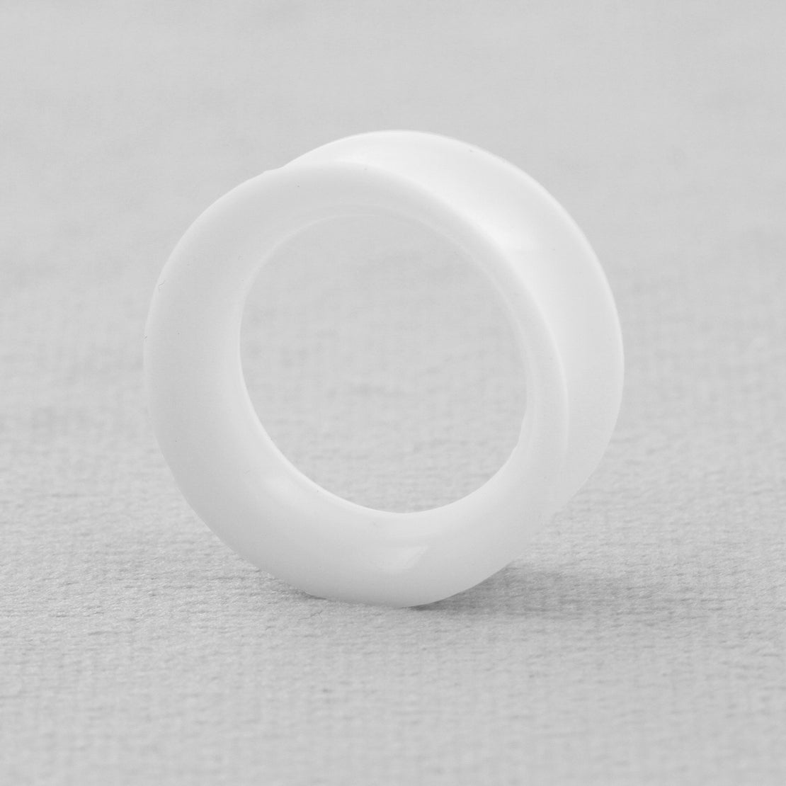 Silicone Thin Eyelet - White
